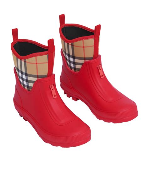 kids burberry rainboots|burberry rain boots lowest price.